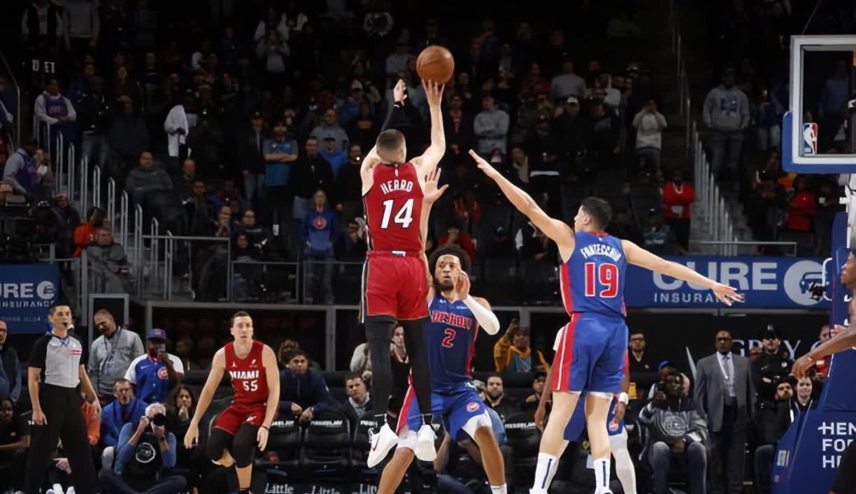 巴特勒险胜狂砍50分，命运悬念关键表现点燃全场！